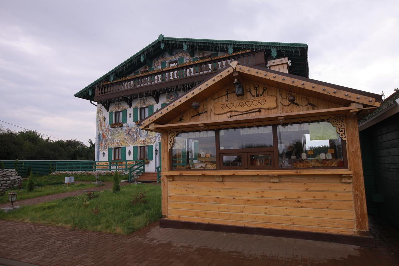 Hotel Muravskiy Trakt Zsdanov Kültér fotó